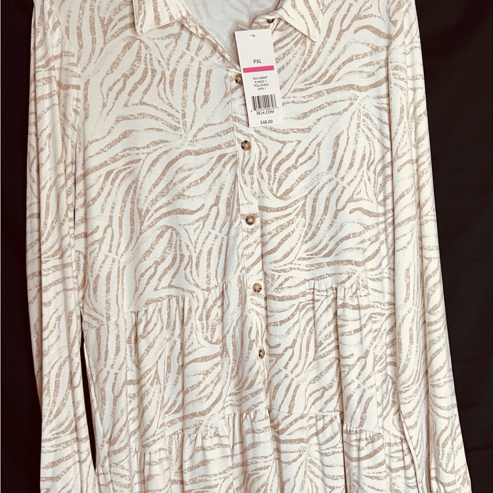 New Directions Cream and Tan Blouse